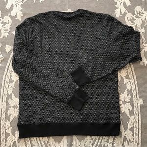Sovereign Code men’s geometric black sweater (L)